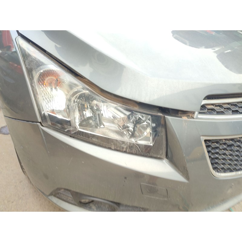 Recambio de faro derecho para chevrolet cruze (j300) 2.0 cdi referencia OEM IAM   
