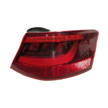 PILOTO TRASERO DERECHO 8V3945096B / 8V3945096D 81060202 
