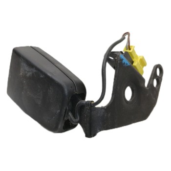 ENGANCHE CINTURON TRASERO DERECHO A2048602569 340431542509