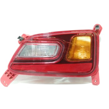 PILOTO TRASERO DERECHO PARAGOLPES 92406J90 