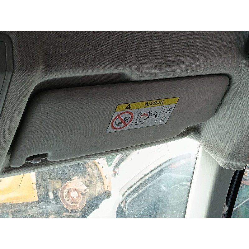 Recambio de parasol derecho para volkswagen t-roc (a11, d11) 1.5 tsi referencia OEM IAM 5G0857552DB3FD  
