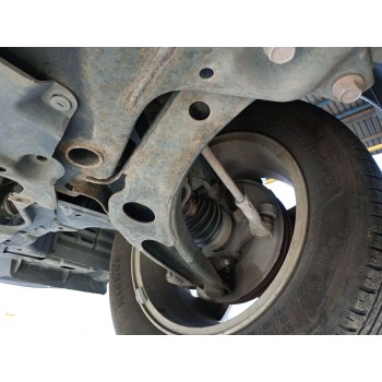 BRAZO SUSPENSION INFERIOR DELANTERO DERECHO 