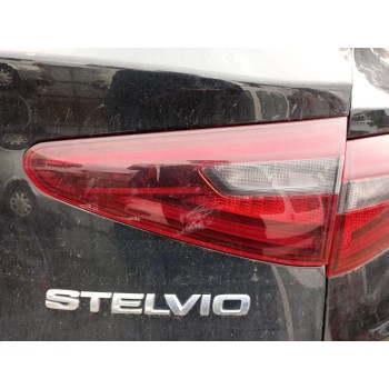 PILOTO TRASERO DERECHO INTERIOR 