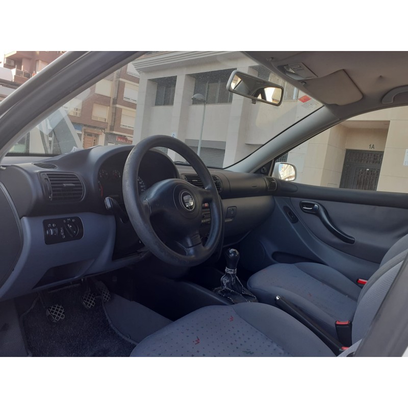 SEAT TOLEDO (1M2)