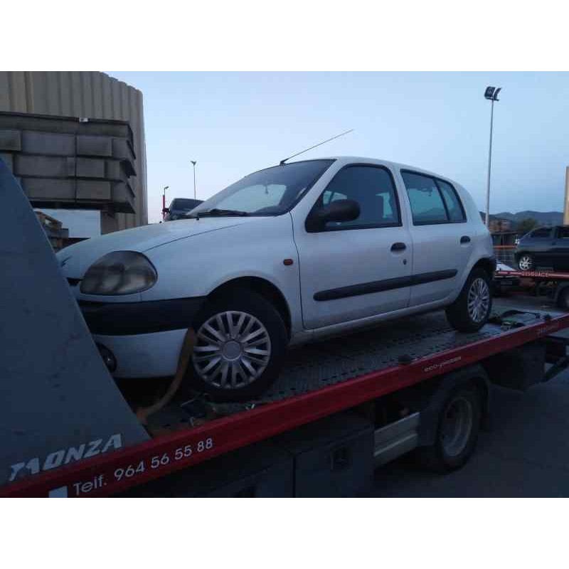 RENAULT CLIO II FASE II (B/CB0)