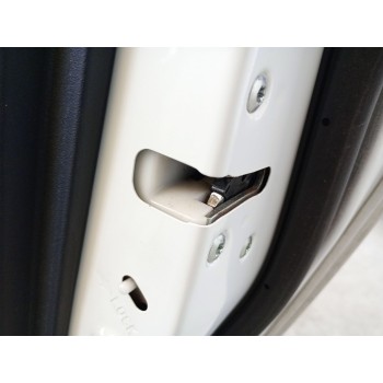 CERRADURA PUERTA TRASERA DERECHA 