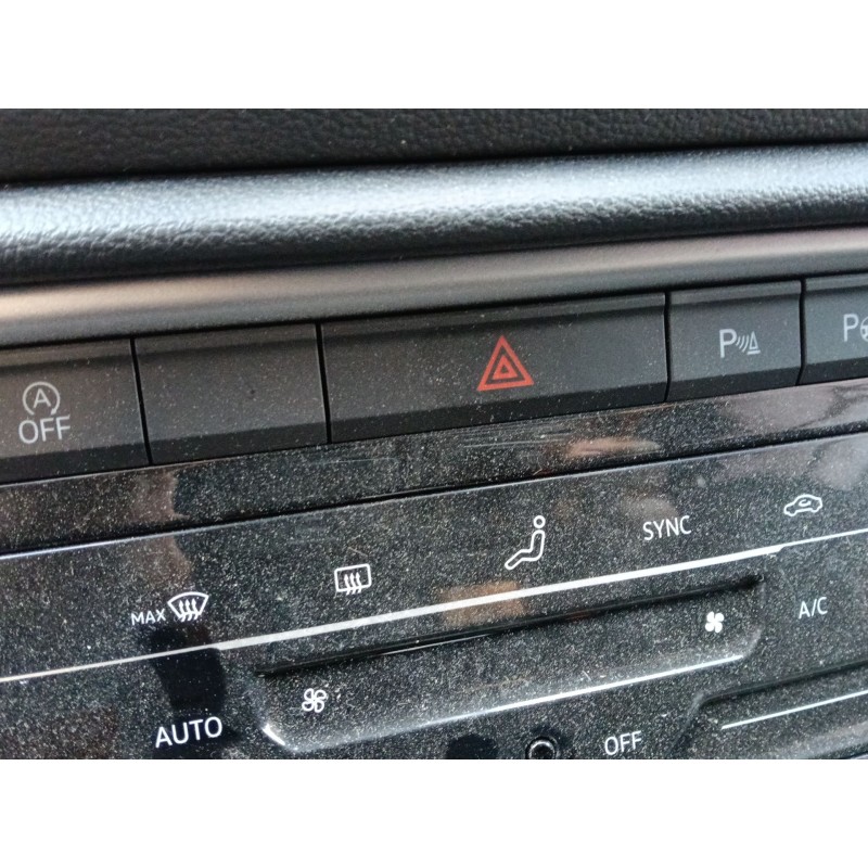 Recambio de warning para volkswagen t-roc (a11, d11) 1.5 tsi referencia OEM IAM 2GA953509ECU  