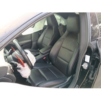 ASIENTO DELANTERO IZQUIERDO 