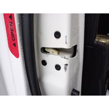 CERRADURA PUERTA DELANTERA IZQUIERDA 