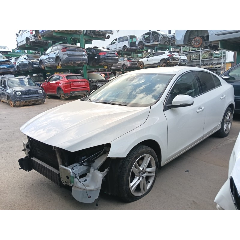 VOLVO S60 II (134)