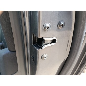 CERRADURA PUERTA TRASERA DERECHA 13579566 