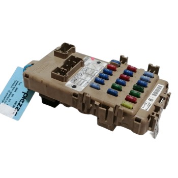CAJA RELES / FUSIBLES LB100603B 