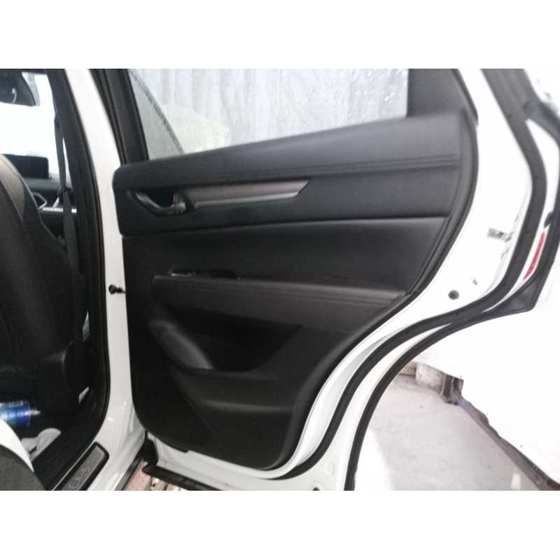 Recambio de guarnecido puerta trasera derecha para mazda cx-5 (kf) 2.2 skyactiv-d referencia OEM IAM   