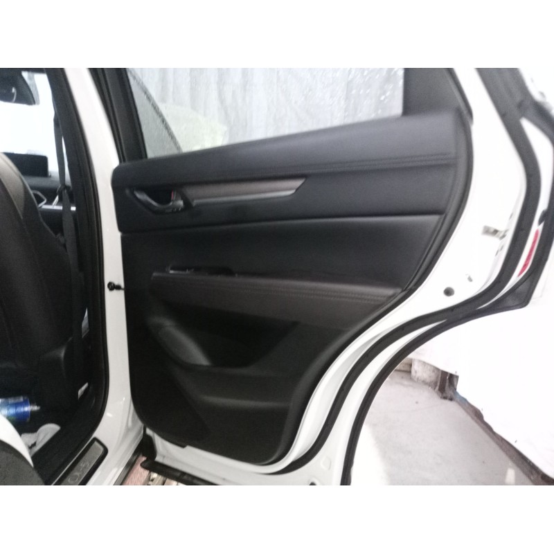 Recambio de guarnecido puerta trasera derecha para mazda cx-5 (kf) 2.2 skyactiv-d referencia OEM IAM   
