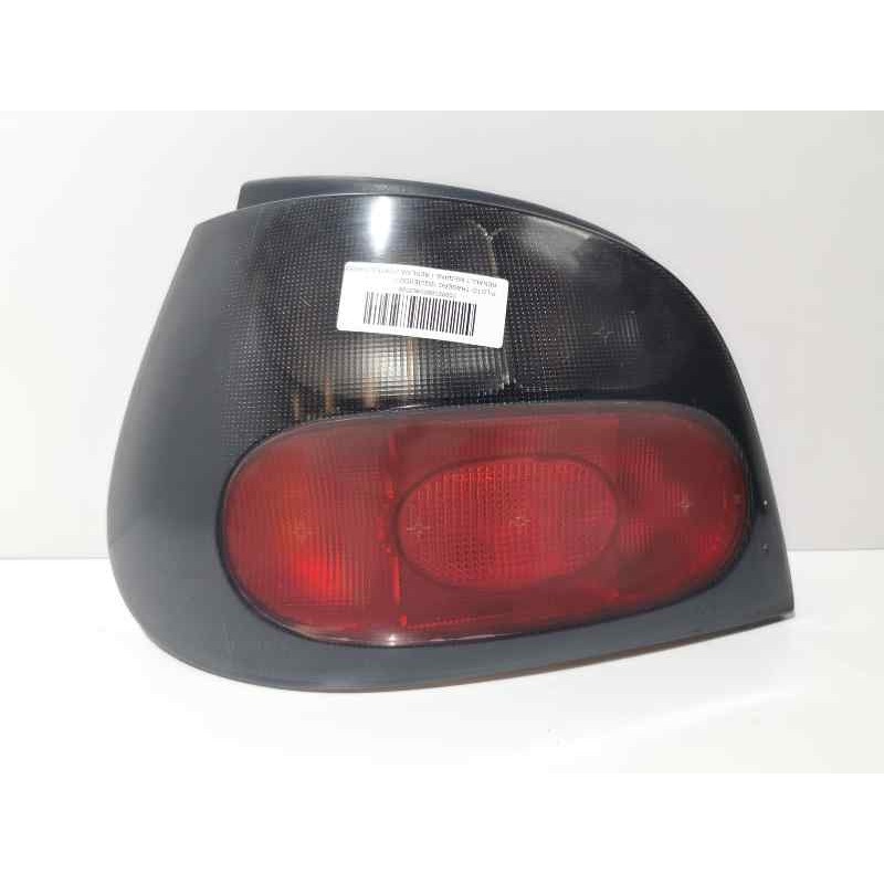 Recambio de piloto trasero izquierdo para renault megane i berlina hatchback (ba0) 1.6 referencia OEM IAM   