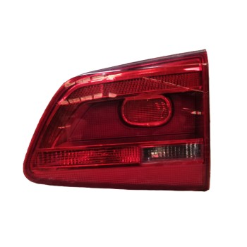 PILOTO TRASERO DERECHO INTERIOR 1T0945094A 2TZ01046902 1T0945094