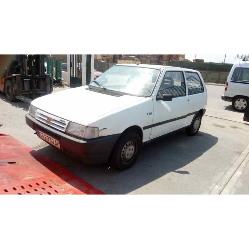 FIAT UNO (146)