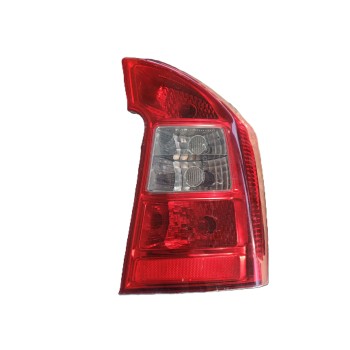 PILOTO TRASERO DERECHO 924021D010 92402100R 