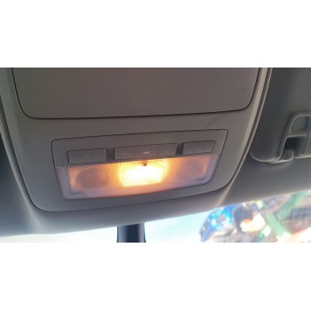 LUZ INTERIOR DELANTERA CENTRAL 23175753 