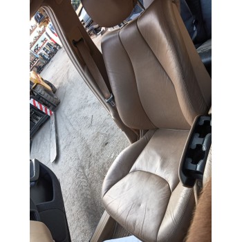 ASIENTO DELANTERO DERECHO 