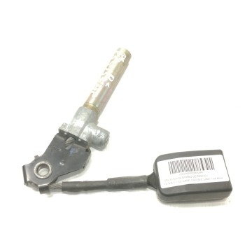 ENGANCHE CINTURON DELANTERO DERECHO E501196 