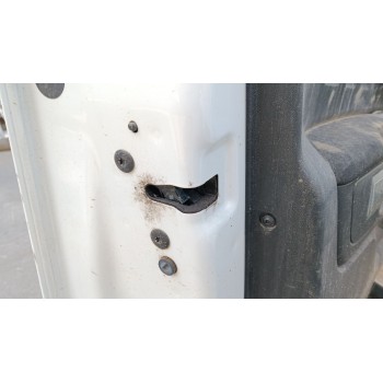 CERRADURA PUERTA DELANTERA IZQUIERDA 
