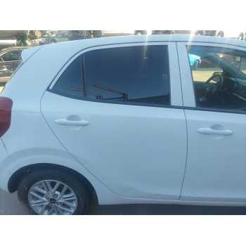 PUERTA TRASERA DERECHA 77004G6000 