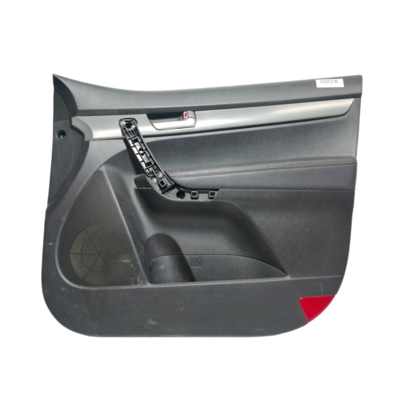 Recambio de guarnecido puerta delantera derecha para kia sorento emotion 4wd referencia OEM IAM 823202P000  823202P000