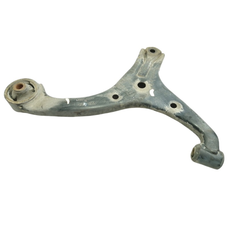 Recambio de brazo suspension inferior delantero derecho para hyundai accent (mc) gl crdi referencia OEM IAM 545011EXXX  