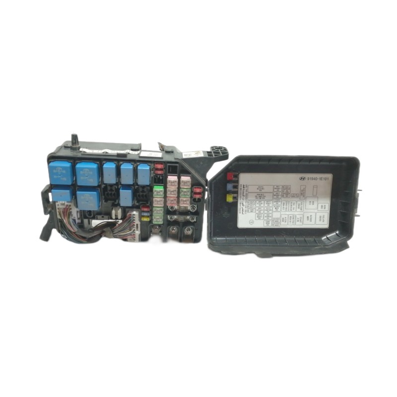 Recambio de caja reles / fusibles para hyundai accent (mc) gl crdi referencia OEM IAM 6X28B17 912131E161 919401E101 / 91213