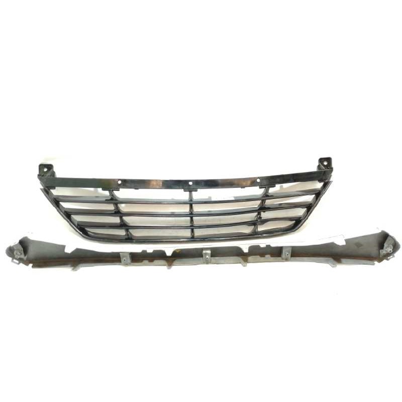 Recambio de rejilla paragolpes delantero para hyundai ix35 classic 2wd referencia OEM IAM   