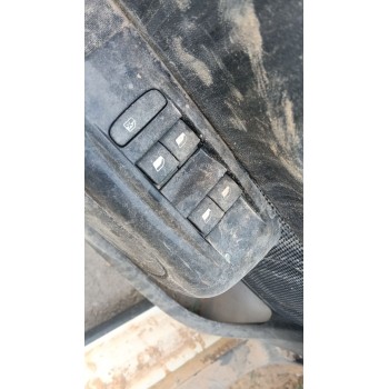 MANDO ELEVALUNAS DELANTERO IZQUIERDO 98148907ZD 