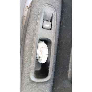 MANDO ELEVALUNAS TRASERO DERECHO 96762292ZD 