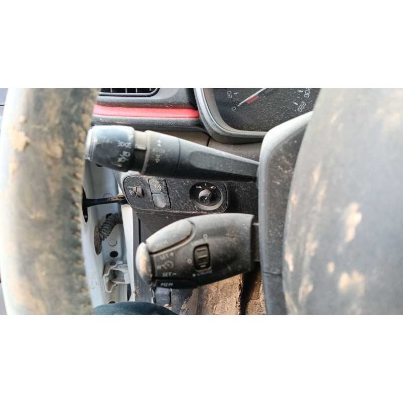 Recambio de mando multifuncion para citroën c3 iii (sx) 1.2 vti 82 referencia OEM IAM   