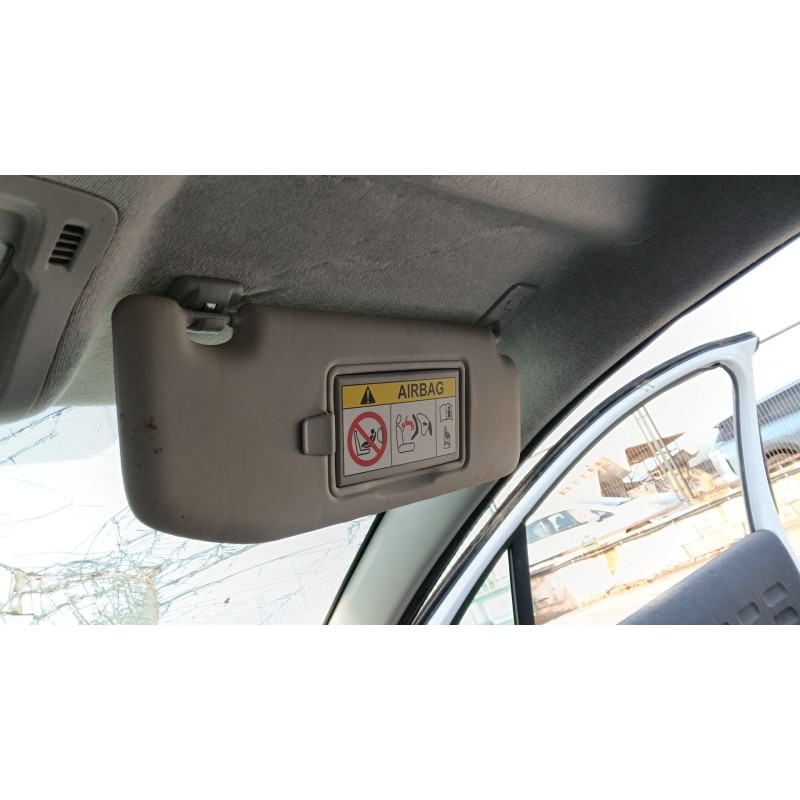Recambio de parasol derecho para citroën c3 iii (sx) 1.2 vti 82 referencia OEM IAM   