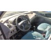 nissan almera tino (v10) del año 2001