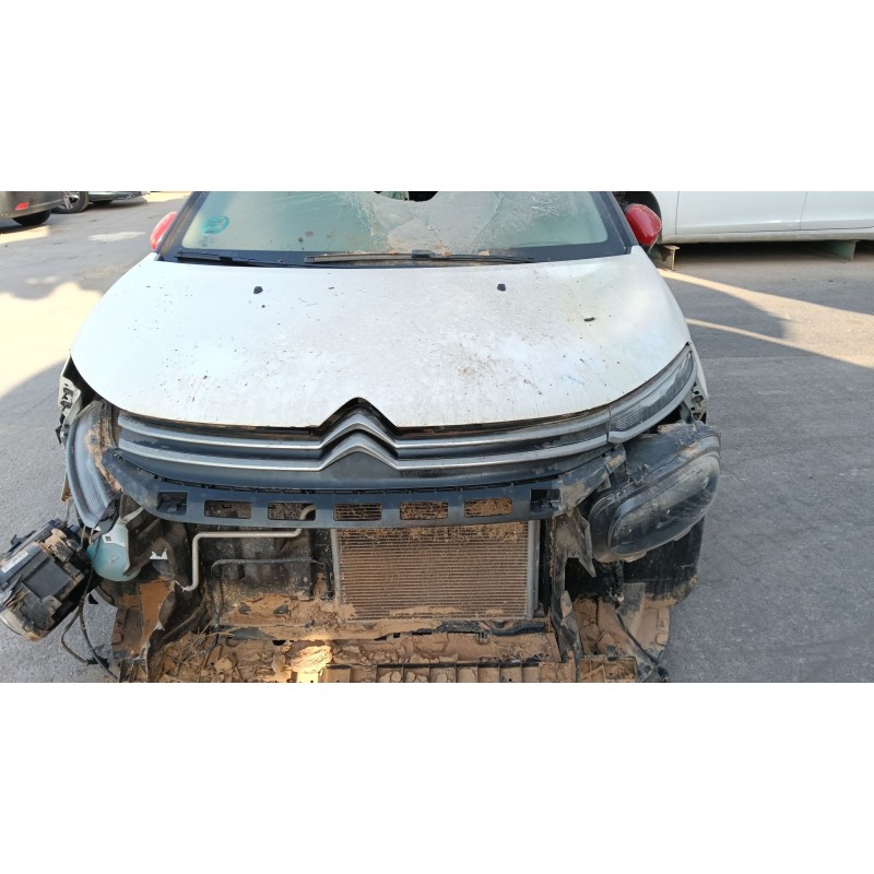 Recambio de rejilla delantera para citroën c3 iii (sx) 1.2 vti 82 referencia OEM IAM   
