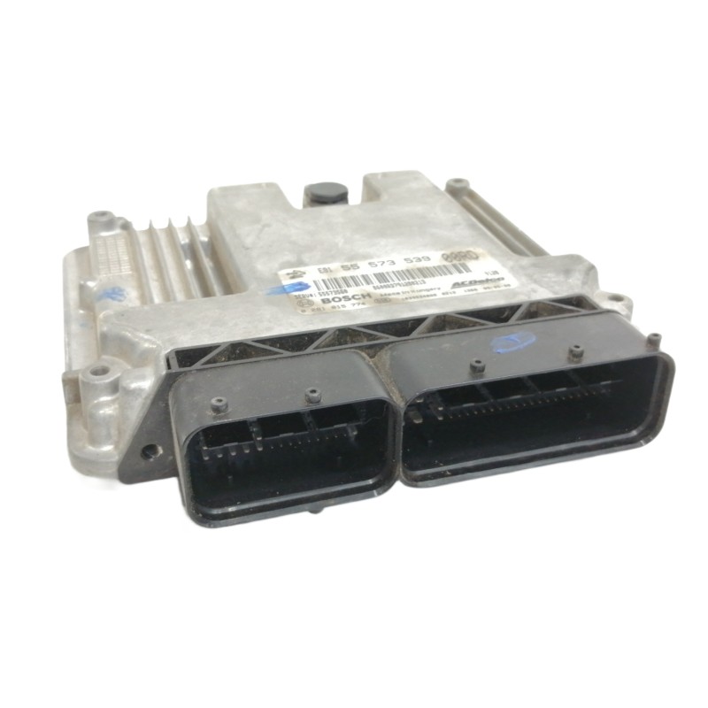 Recambio de centralita motor uce para opel insignia berlina cosmo referencia OEM IAM 55573539 55573560 0281015774