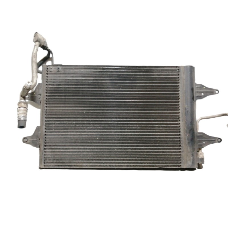 Recambio de condensador / radiador aire acondicionado para volkswagen polo (9n1) trendline referencia OEM IAM 6Q0820411E  710190