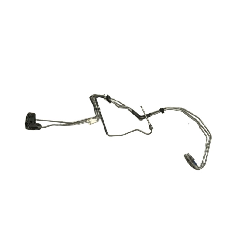 Recambio de tubo para tesla model 3 (5yj3) referencia OEM IAM 104471200E  