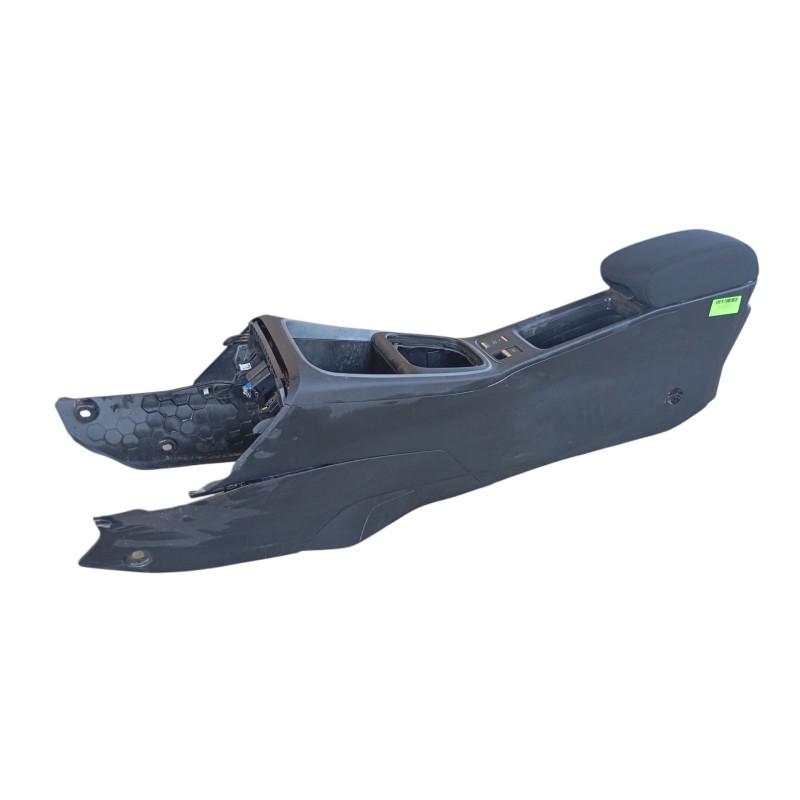 Recambio de apoyabrazos central para jeep avenger 1.2 turbo 100 referencia OEM IAM 735771379 735763546 735770285
