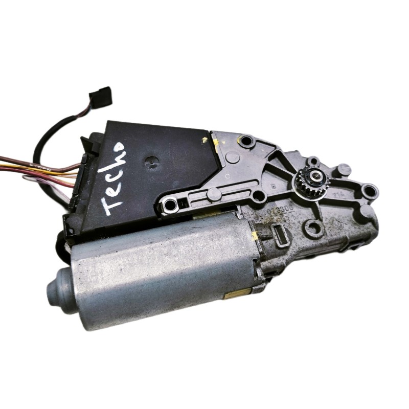 Recambio de motor techo electrico para volkswagen polo (9n3) 1.4 16v referencia OEM IAM 0390200018  R04865696564 6Q0959591B