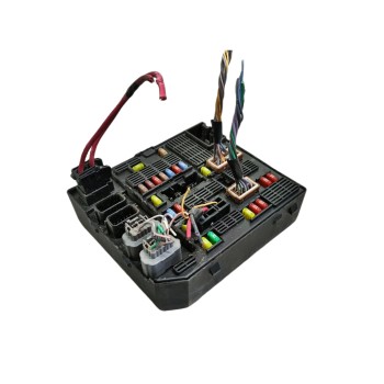CAJA RELES / FUSIBLES 284B62342R 