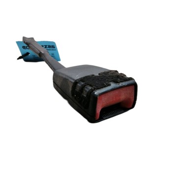 ENGANCHE CINTURON DELANTERO DERECHO 8P0857756 