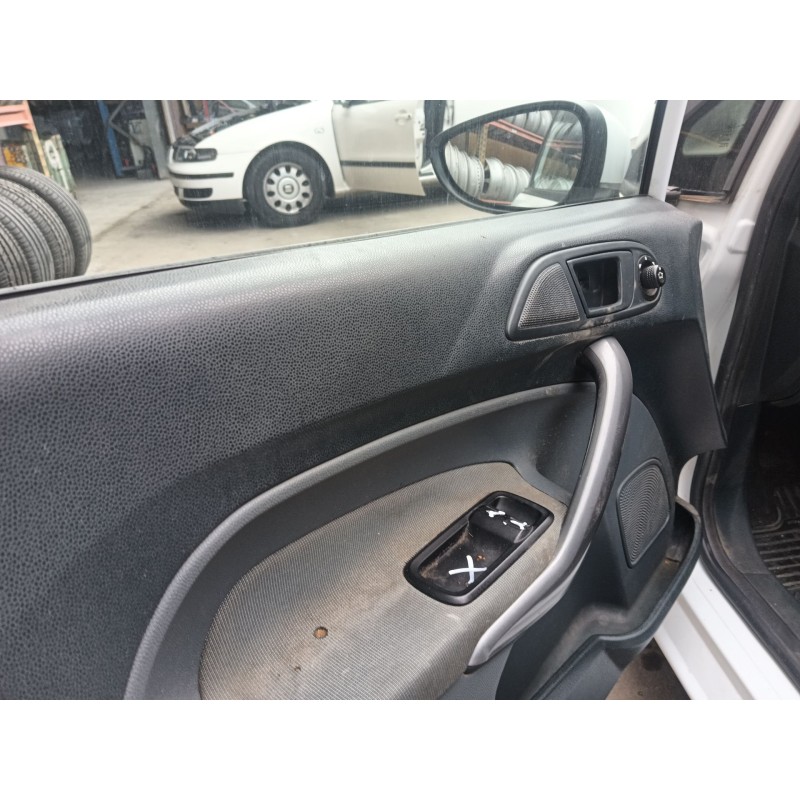 Recambio de elevalunas delantero izquierdo para ford fiesta vi (cb1, ccn) 1.4 tdci referencia OEM IAM 1602222  