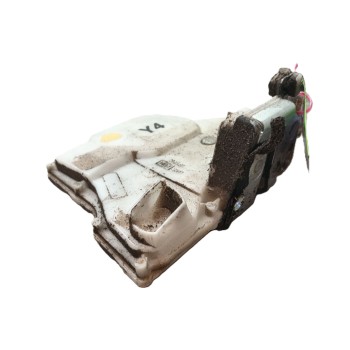 CERRADURA PUERTA DELANTERA DERECHA 8220179J42000 