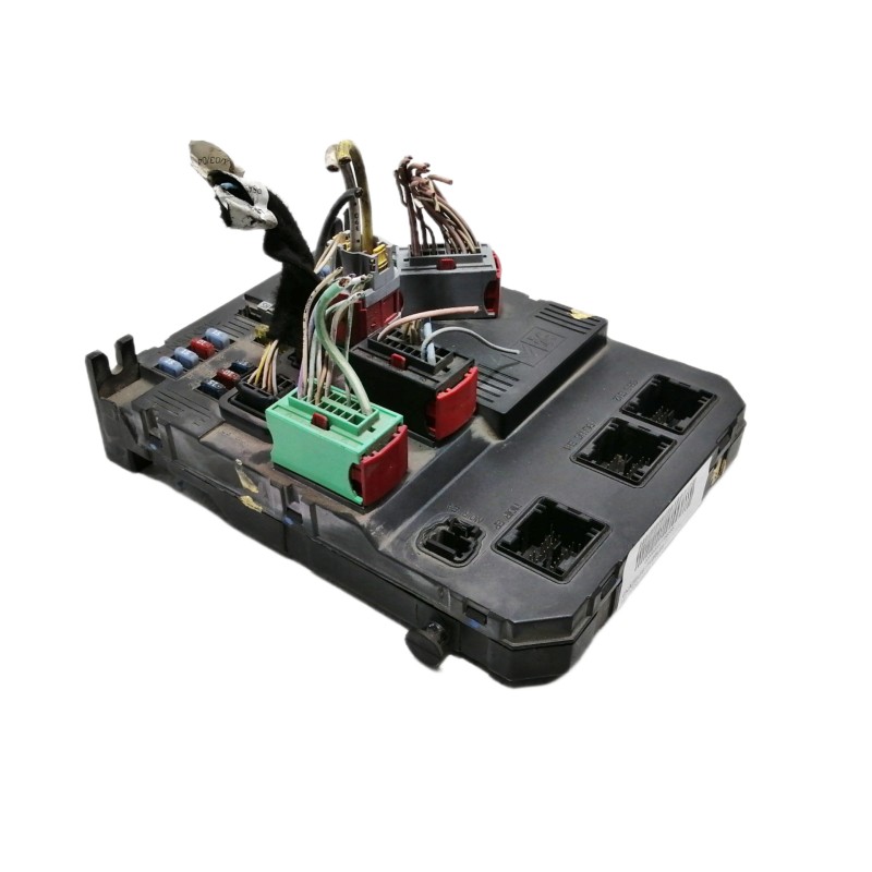 Recambio de caja reles / fusibles para peugeot 407 st sport pack referencia OEM IAM 1663372280 9655221080 