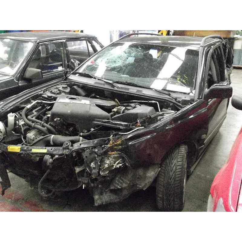 VOLVO V40 FAMILIAR