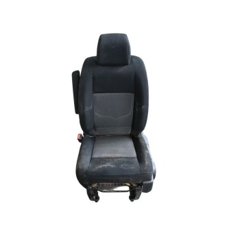 ASIENTO DELANTERO IZQUIERDO 
