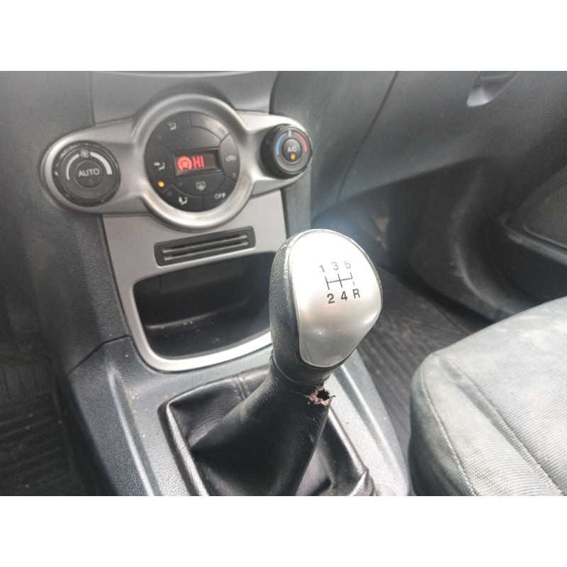 Recambio de pomo palanca cambio para ford fiesta vi (cb1, ccn) 1.4 tdci referencia OEM IAM   